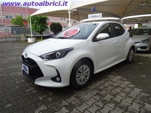 Usato 2023 Toyota Yaris 1.0 Benzin 72 CV (17.000 €)