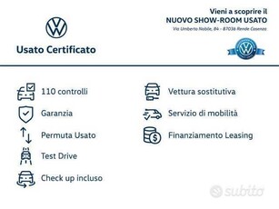 Usato 2023 VW T-Roc 1.5 Benzin 150 CV (34.900 €)