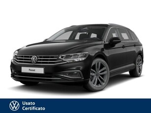 Usato 2024 VW Passat 2.0 Diesel 150 CV (39.900 €)