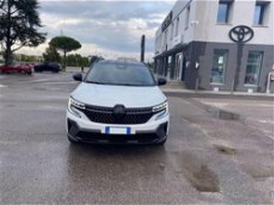 Renault Austral Hybrid E-Tech 200 Techno Esprit Alpine del 2023 usata a Bologna