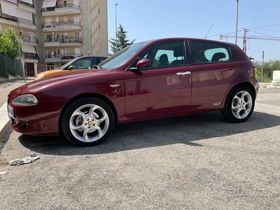 Alfa romeo 147 JTM 1.9. 120 .cv