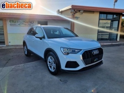 Audi Q3 35 2.0 tdi..