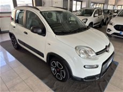 Fiat Panda 1.0 FireFly S&S Hybrid City Cross del 2022 usata a Ferrara