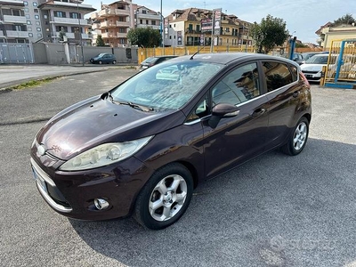 Ford fiesta 1.4tdci 70cv 5porte prezzo affare