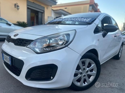 KIA RIO 1,2 cc 2013 KM CERT 5PORTE FULL OPT