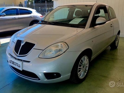 Lancia ypsilon 1.2 gpl ok neopat uni pro 