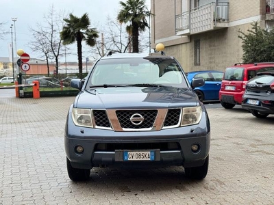 Nissan Pathfinder 2.5 dCi XE Plus 7posti