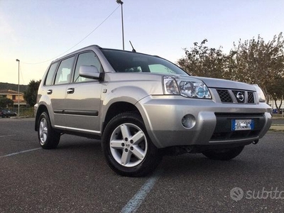 NISSAN X Trail 2.2 dCi 