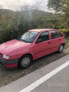 Usato 1995 Seat Ibiza 1.4 Benzin 60 CV (1.500 €)
