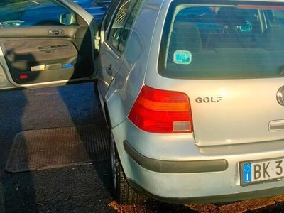 Usato 2000 VW Golf IV Benzin (2.700 €)