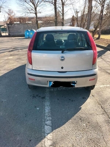 Usato 2003 Fiat Punto Benzin (1.800 €)