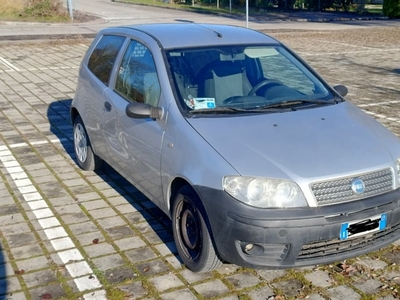 Usato 2007 Fiat Punto 1.2 Diesel 69 CV (1.400 €)