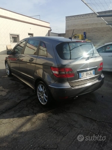 Usato 2009 Mercedes B200 2.0 Diesel 193 CV (7.300 €)