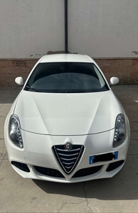 Usato 2016 Alfa Romeo Giulietta 1.6 Diesel 120 CV (8.000 €)