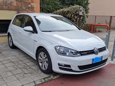 Usato 2016 VW Golf VII 1.6 Diesel 110 CV (11.900 €)