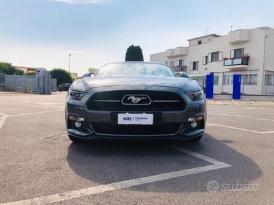 Usato 2018 Ford Mustang 2.3 Benzin 317 CV (35.000 €)