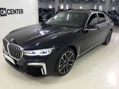 Usato 2020 BMW 730 3.0 Diesel 265 CV (55.900 €)