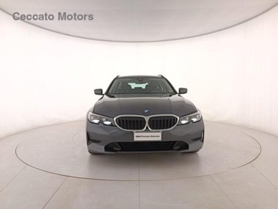 Usato 2021 BMW 320 El 190 CV (41.900 €)