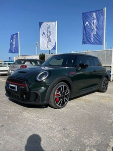 Usato 2022 Mini John Cooper Works 2.0 Benzin 231 CV (36.000 €)