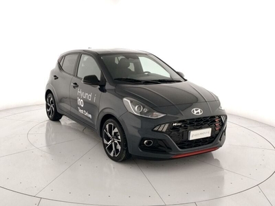 Usato 2023 Hyundai i10 1.0 Benzin 100 CV (15.700 €)