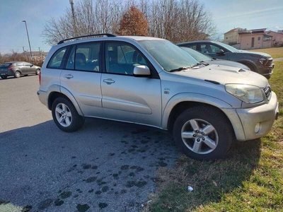 Venduto Toyota RAV4 RAV 45p 2.0 d-4d . - auto usate in vendita