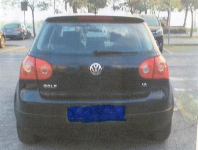 VOLKSWAGEN GOLF CONFORTLINE 1.6 BENZINA - RICCIONE (RN)