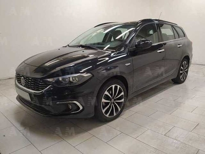 Fiat Tipo Station Wagon Tipo 1.6 Mjt S&S SW Lounge my 18 del 2017 usata a Cuneo