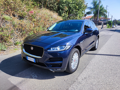 F-Pace 250 AWD PRESTIGE- PERMUTA