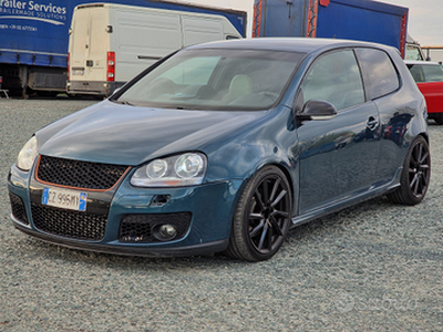 Golf 5 Gti motore 2.0.benzina gira a tre