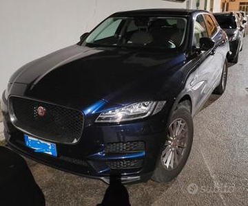 JAGUAR F-Pace (X761) - tagliandata e perfetta