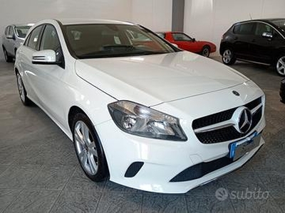 MERCEDES Classe A 180D SPORT 110cv(80kW) 2018