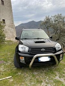 RAV4 2a serie anno 2002 D4D 2.0 116hp