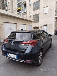 TOYOTA Auris - 2015