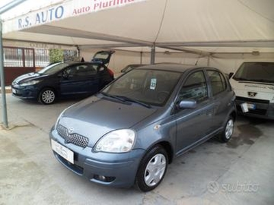 Toyota Yaris 1.0ie solo km123000 full 5p 05