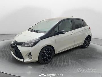 Toyota Yaris 3nd serie 1.5 Hybrid 5 porte Tre...