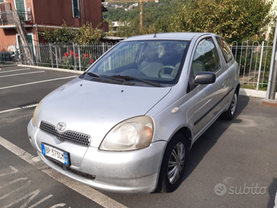 Toyota yaris adatta neopatentati