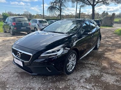 Volvo V40 Cross Country D2