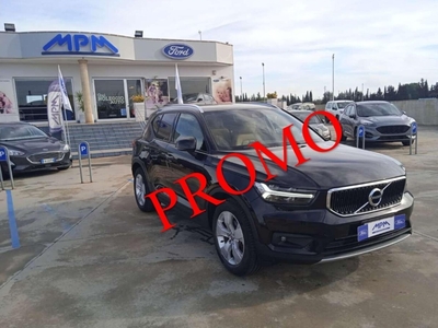 Volvo XC40 D3 AWD Geartronic Momentum my 18 usato