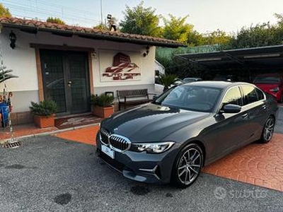 BMW 330 i Luxury UNIPRO! ITALIANA! VETTURA PARI