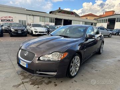 Jaguar XF 2.7D V6 Luxury