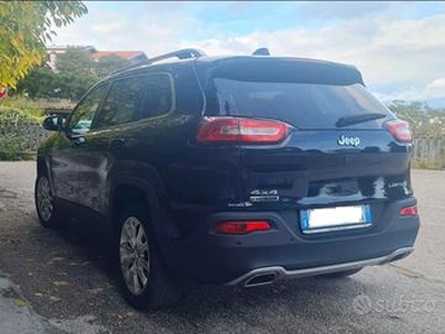 Jeep Cherokee Limited 2.2 4WD automatica