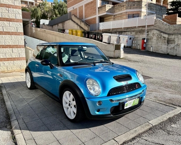 MINI 1.6 16V Cooper