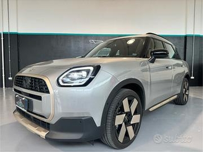 NUOVA Mini Cooper Countryman C FAVOURED/s pack