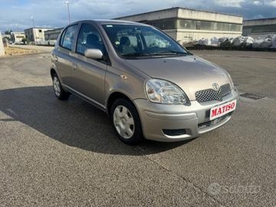 Toyota Yaris 1.0i 16V cat 5 porte