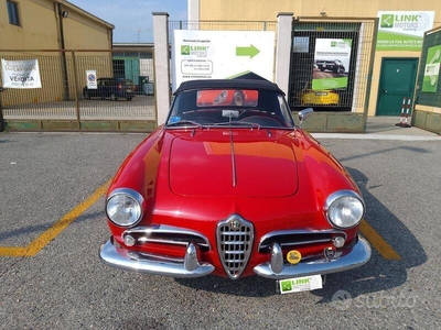 Usato 1950 Alfa Romeo Giulietta Benzin (71.000 €)