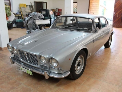 Usato 1970 Jaguar XJ 2.8 Benzin 150 CV (9.900 €)