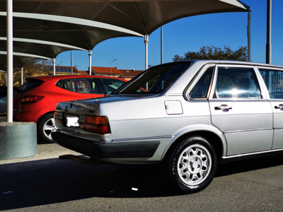 Usato 1981 Audi 80 1.6 Benzin 110 CV (5.500 €)