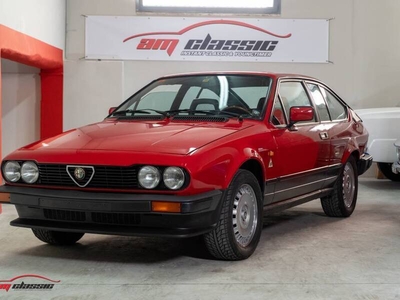 Usato 1984 Alfa Romeo GTV 2.0 Benzin 130 CV (19.500 €)