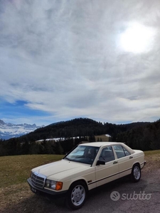 Usato 1984 Mercedes 190 2.0 Diesel 72 CV (7.500 €)