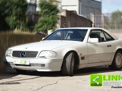 Usato 1989 Mercedes 300 3.0 Benzin 231 CV (17.200 €)